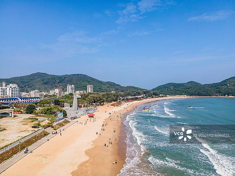 中国广东省汕头市南澳岛青澳湾海岸线风光图片素材