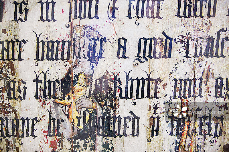 诺福克教堂的古老屏风图片素材