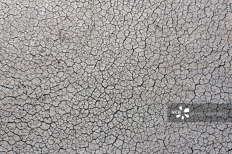 航拍龟裂的土地纹理图片素材