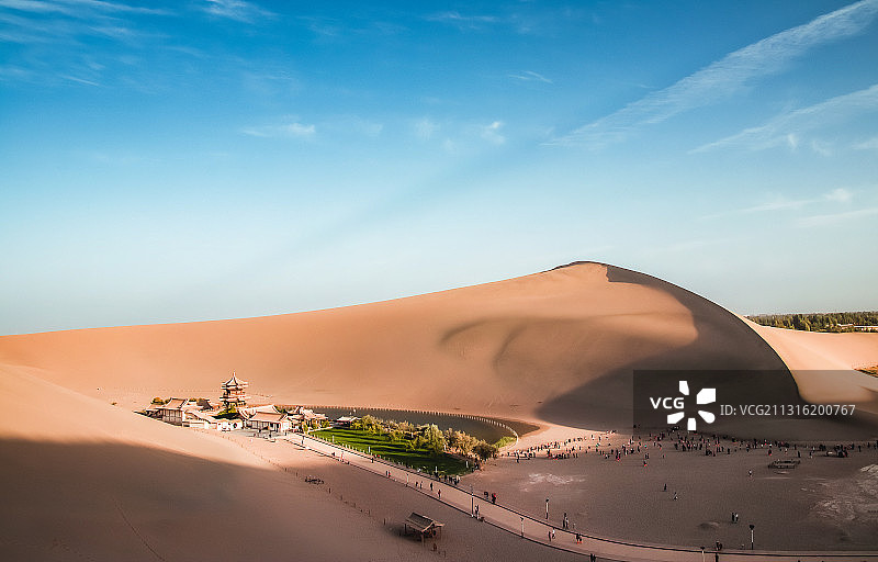 鸣沙月牙泉图片素材