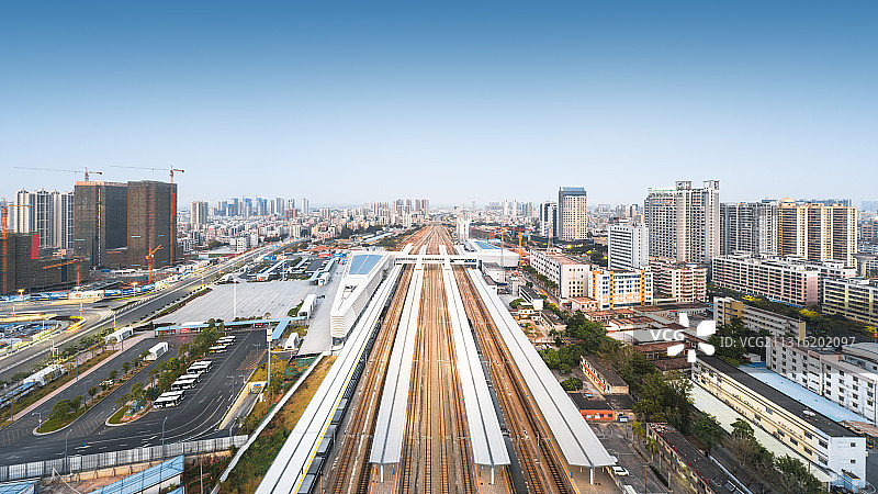 茂名市高铁站航拍全景图片素材