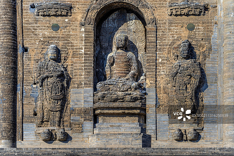 中国辽宁锦州古塔局部图片素材