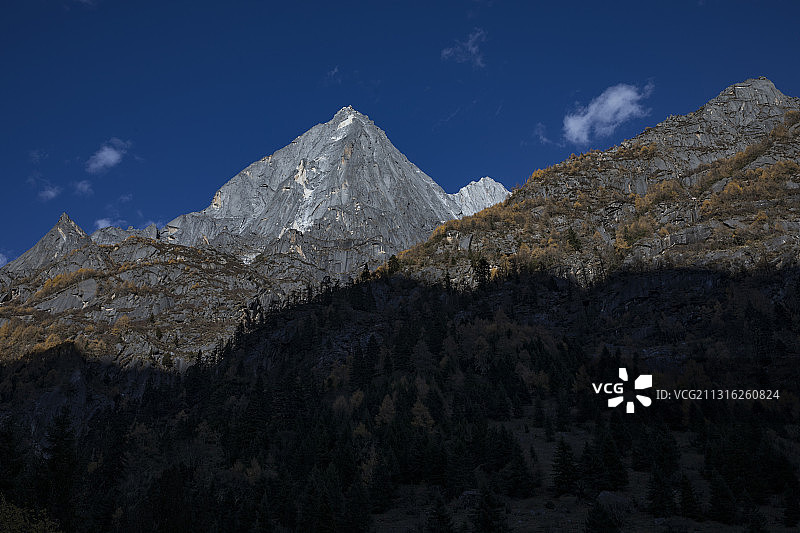 1E8A0983川西阿坝州小金四姑娘山长坪沟外婆峰2020年图片素材