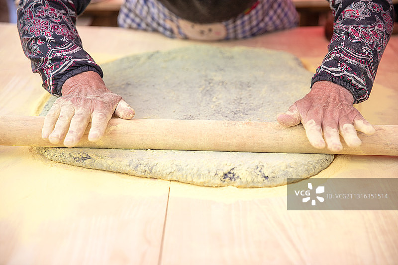 麻糍制作图片素材