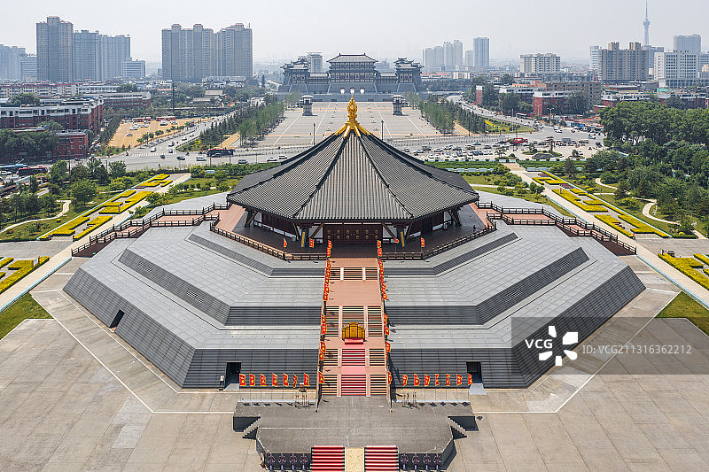 河南洛阳隋唐洛阳城国家遗址公园明堂遗址航拍图片素材