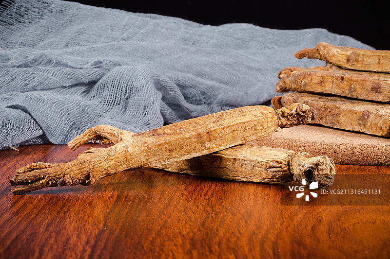 人参  红参  高丽参  参须  露头  中草药  补品图片素材