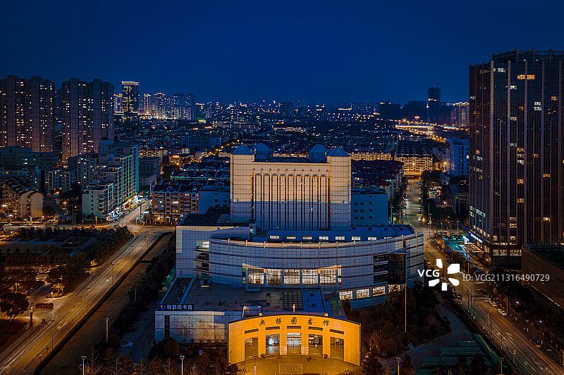 无锡市图书馆航拍夜景图片素材