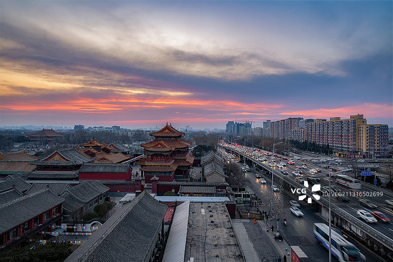 北京市东城区北二环雍和宫寺庙建筑日落晚霞图片素材