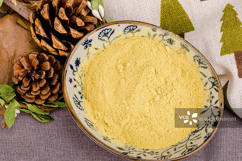 松花粉,中药,花粉,松树,黄色粉末,归肝,脾经,外伤出血,湿图片素材