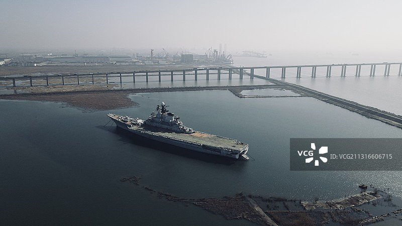 明斯克号航母图片素材