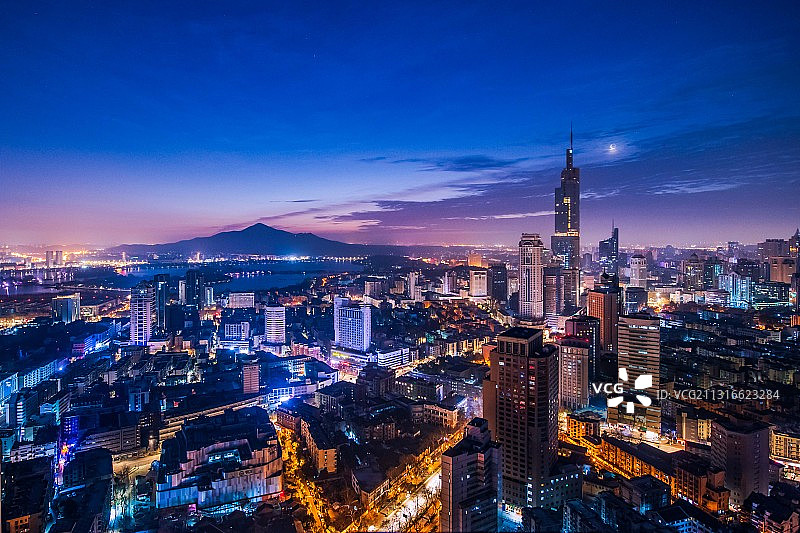 南京城的黎明，江苏南京图片素材