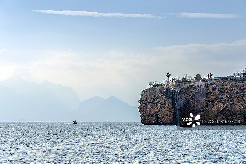 土耳其安塔利亚地中海海岸线图片素材