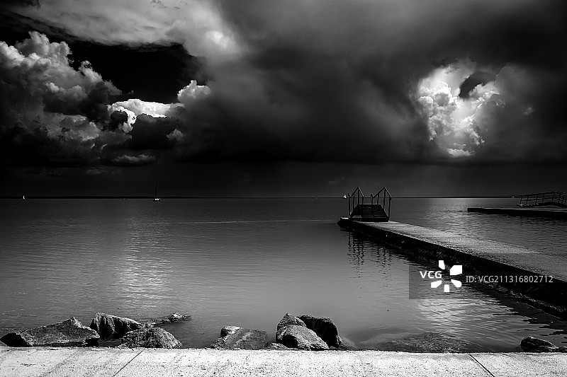 大海与风暴云的风景图片素材