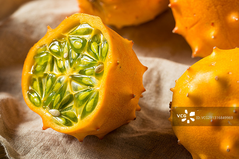 桌子上的南瓜特写图片素材