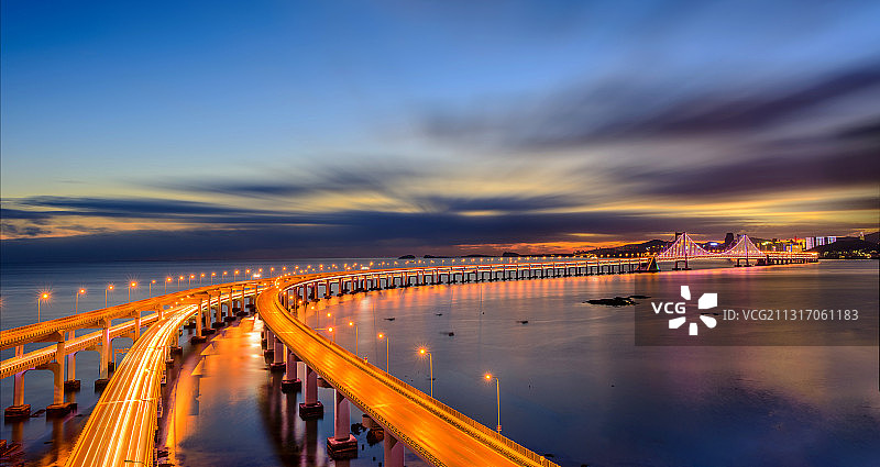 中国辽宁大连星海湾日暮图片素材