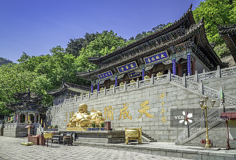 千山大佛寺景区天成弥勒道场图片素材