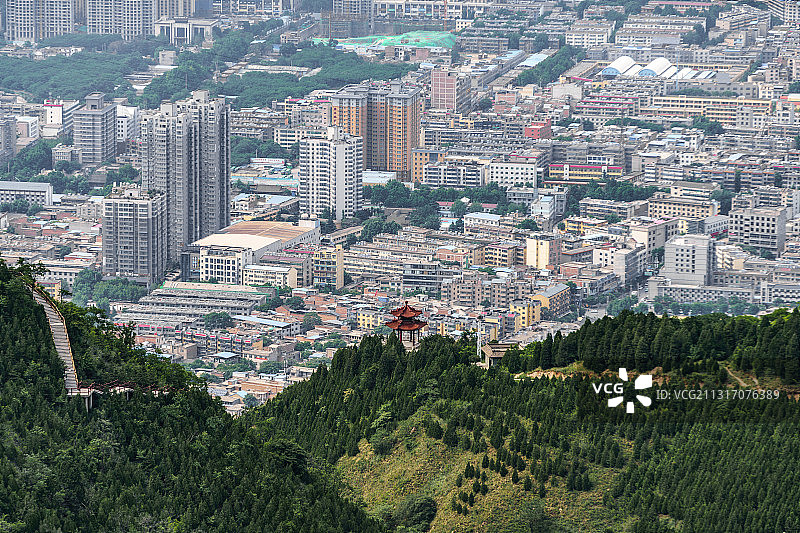 陕西西安骊山骊驹亭与临潼市区图片素材