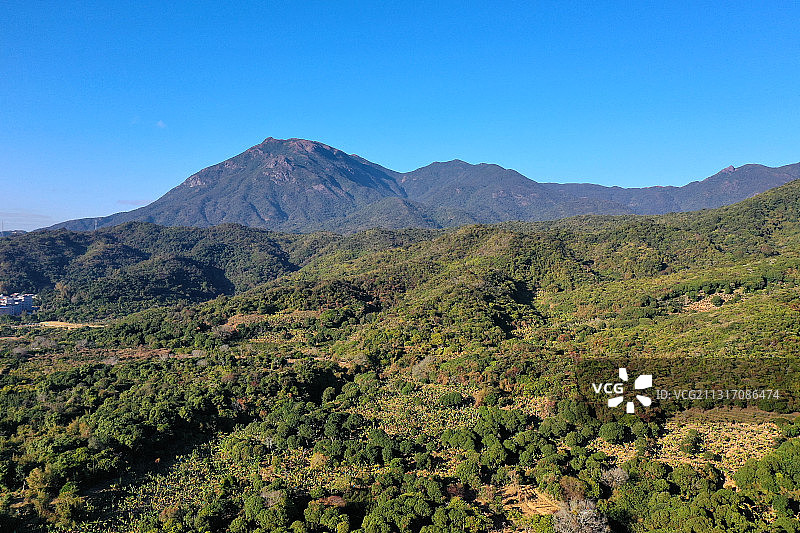 广东省深圳市大鹏新区南澳西涌海滨浴场与七娘山航拍图片素材