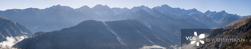 巴朗山雪山图片素材