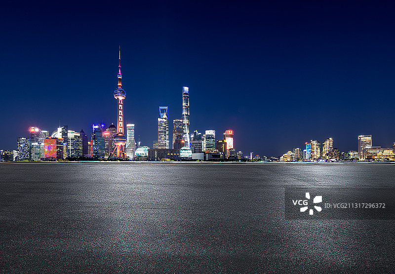 上海城市风光道路平台图片素材