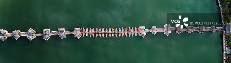 广东潮州广济桥春节航拍全景图片素材