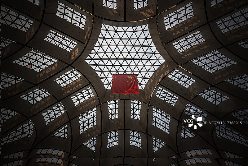 大兴机场悬挂的国旗图片素材