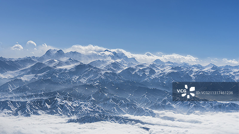 航拍天山云海图片素材