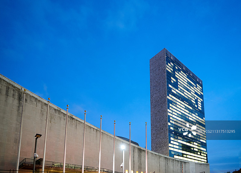 美国纽约曼哈顿，联合国总部大厦图片素材