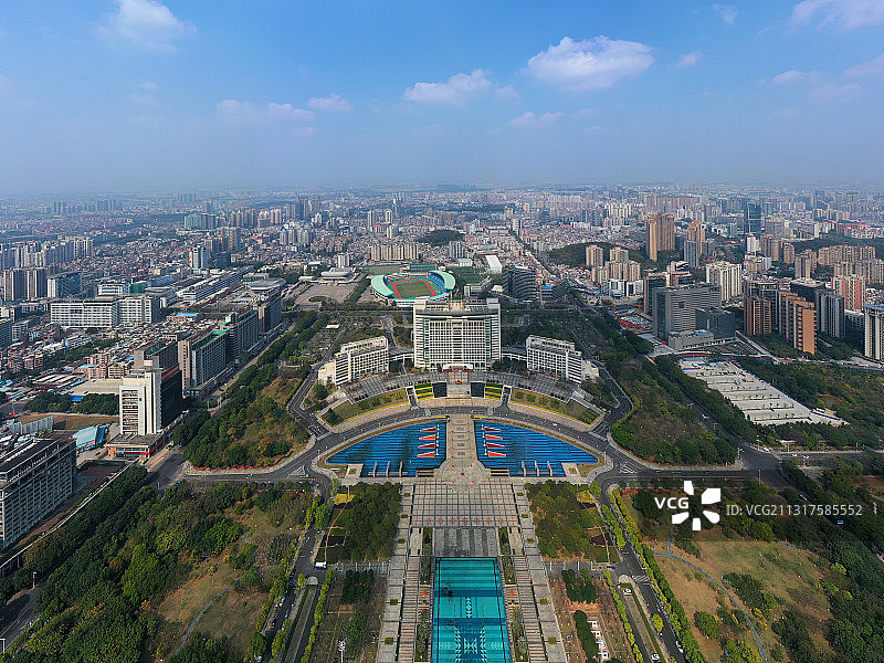 广东省东莞市人民政府中心广场和体育场航拍图片素材