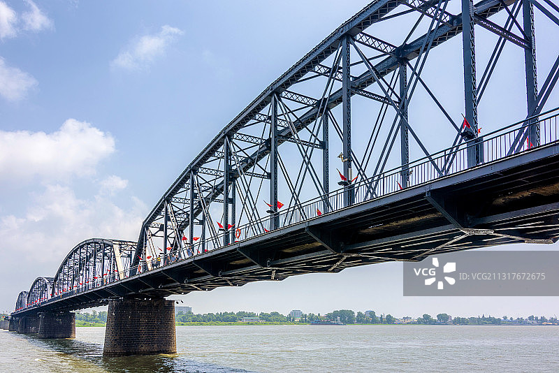 中国辽宁丹东断桥风光图片素材