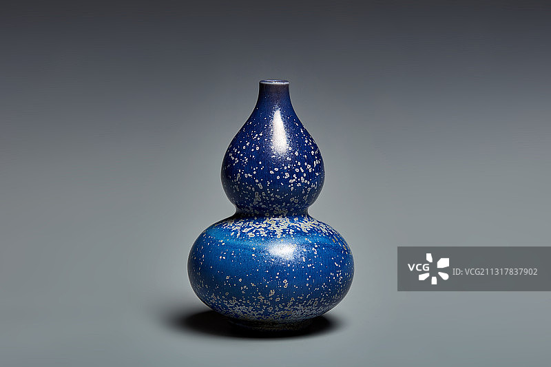 北方钧瓷卢钧炭烧葫芦纯手工制作图片素材