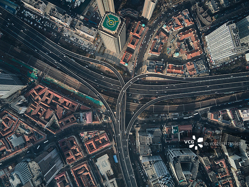 城市交通脉络-青岛新冠高架桥图片素材