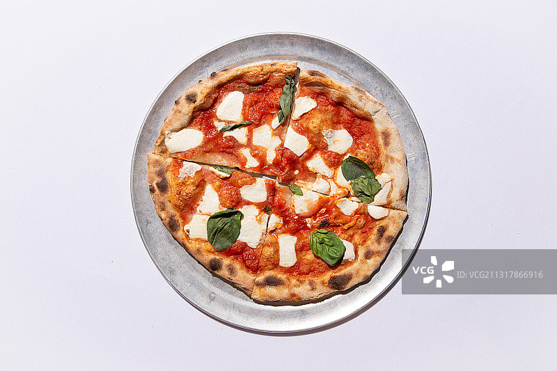 披萨，意大利美食，砖炉，奶酪图片素材