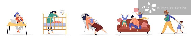 疲惫的母亲试图放松工作带两个娃图片素材