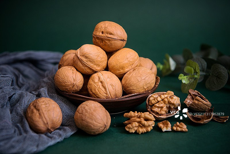 一碗核桃，核桃仁，核桃肉，核桃图片素材