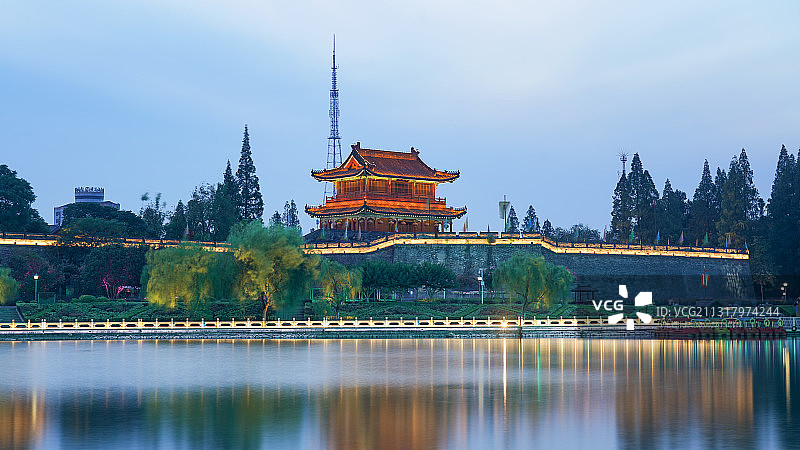 湖北荆州古城墙夜景图片素材