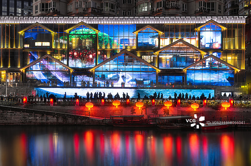 四川省成都市锦江区东门码头夜景灯光秀图片素材