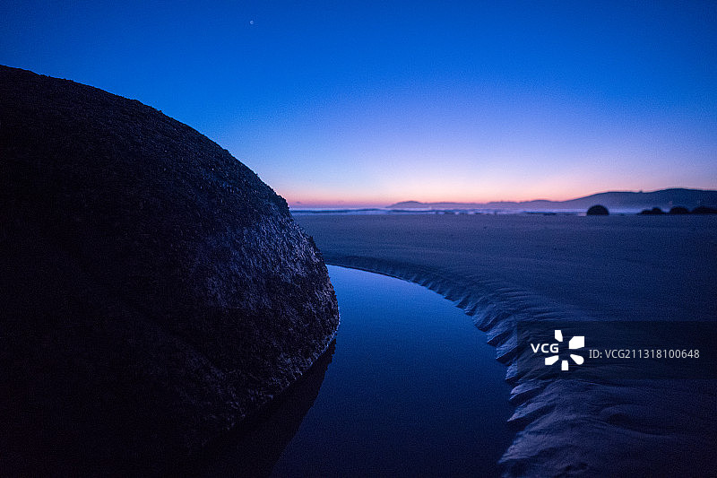 新西兰moeraki大圆石图片素材