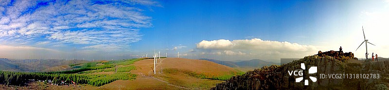 草原天路图片素材