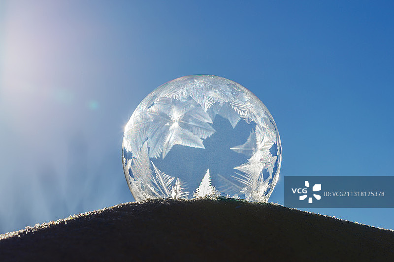 爱荷华州贝滕多夫的群山仰视视角图片素材