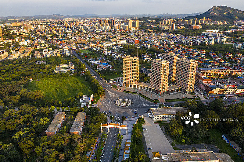 兴城城市街道图片素材