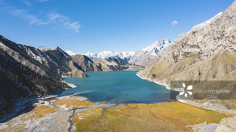 独库公路大小龙池图片素材