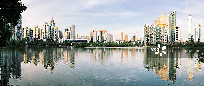 武汉湖边图片素材