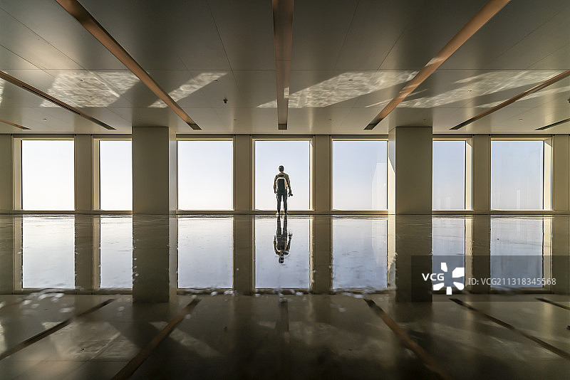 商业高层建筑内景空间图片素材