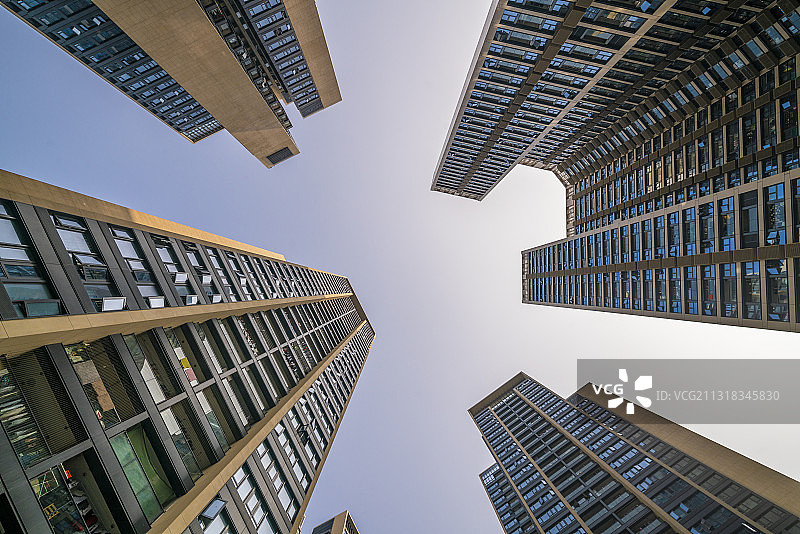 住宅仰视角图片素材