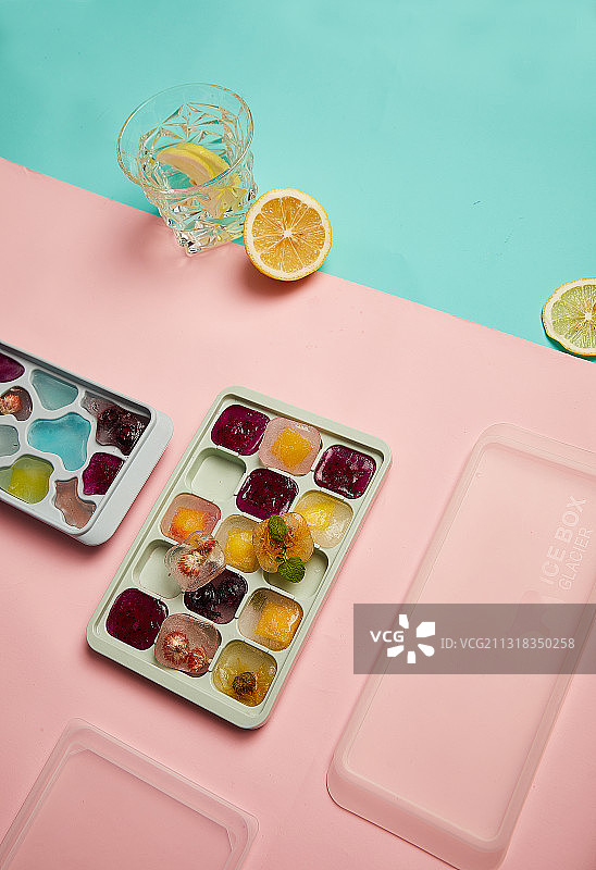 冰格冰块制作模具图片素材