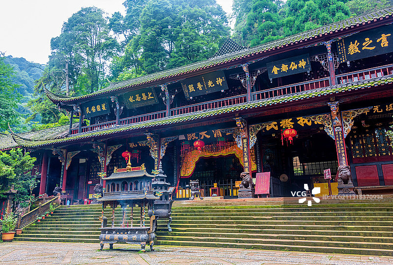 中国四川成都青城山天师洞古常道观图片素材