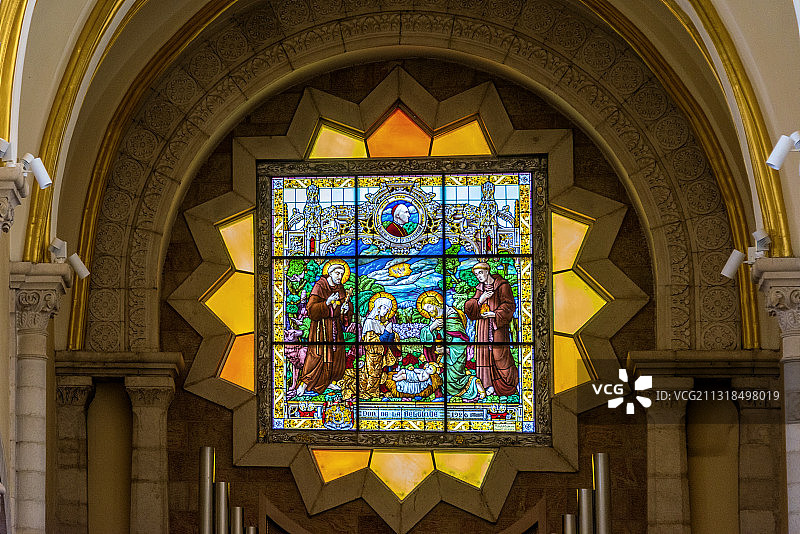 亚洲巴勒斯坦伯利恒主诞教堂内景图片素材