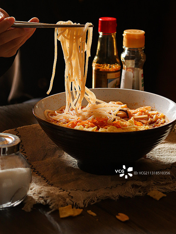 螺蛳粉图片素材