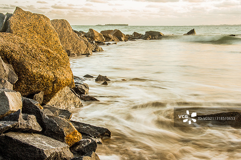 巴西伯南布哥伊波茹卡海滩岩石风景图片素材